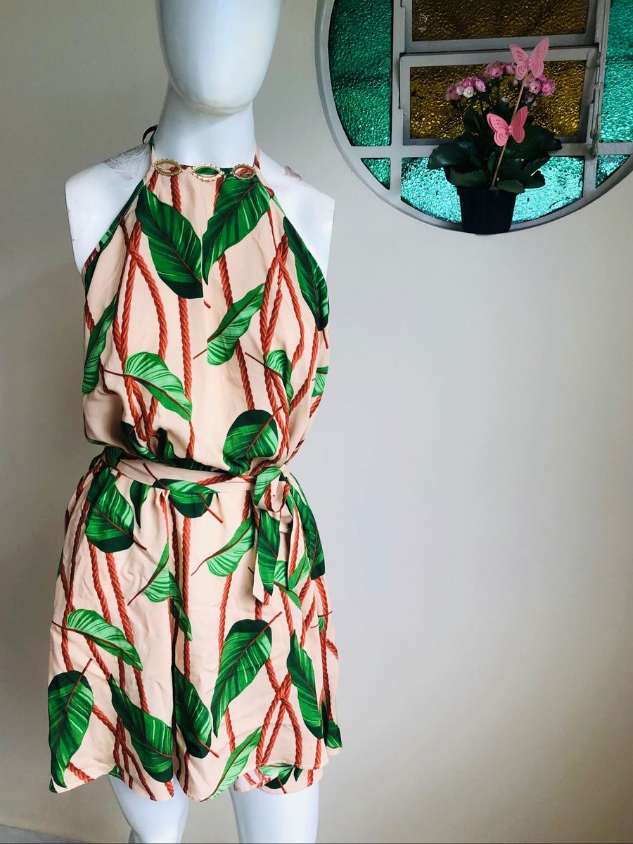 modelo vestido de viscose