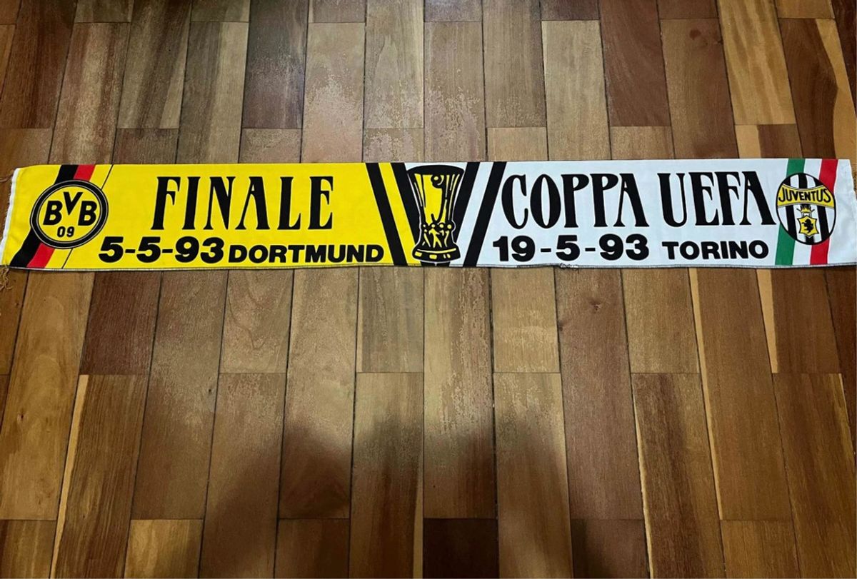 Foulard Vintage AS Rome / Borussia Dortmund – Quart De Finale UEFA 1993 – Collecteur TOP