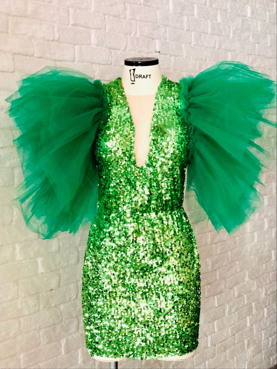 Fantasia de Carnaval Verde Tulê e Paetês | Vestido de Festa Feminino ...
