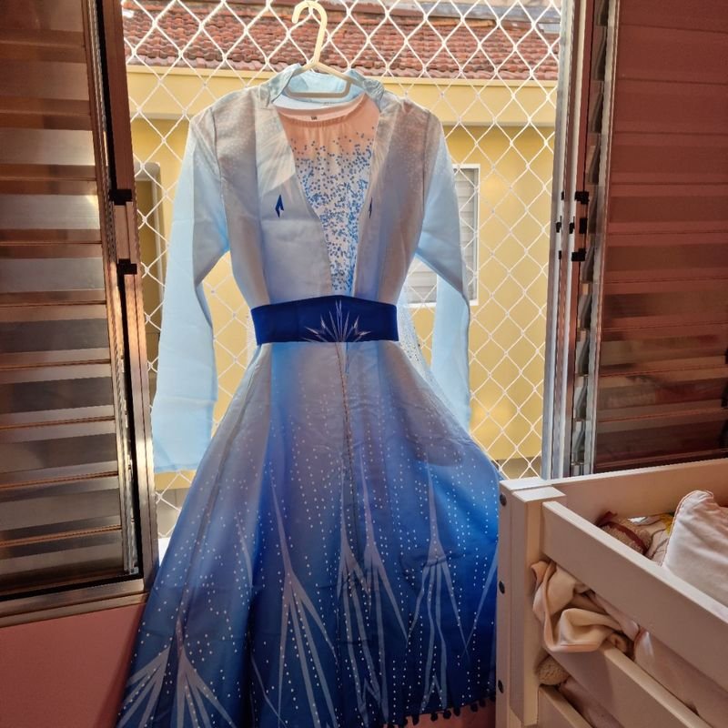 Vestido Frozen Elsa Fantasia com Capa | Roupa Infantil para Menina Nunca  Usado 77226989 | enjoei