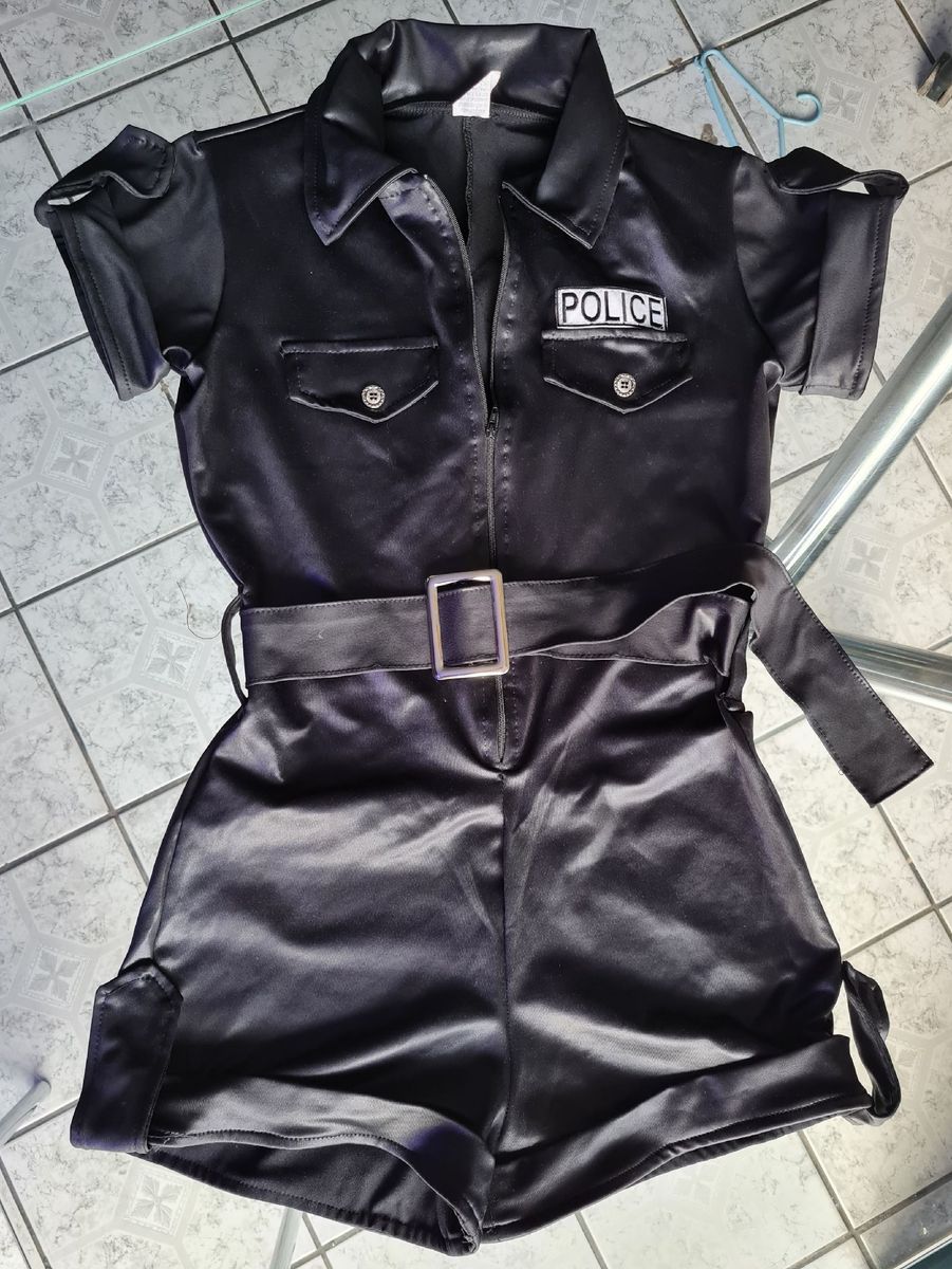 Roupa best sale policial feminina