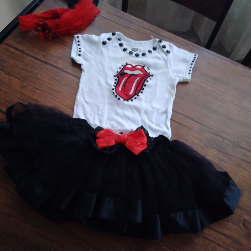 Roupa infantil de store rock