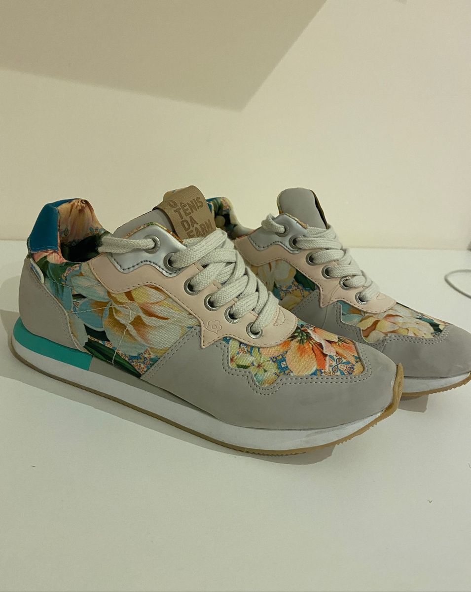 tenis farms feminino