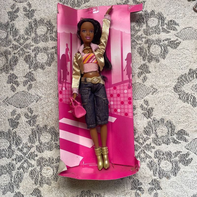 Roupa Para Boneca Barbie + 2 Sapatos Fashion Chic Luxo 06f