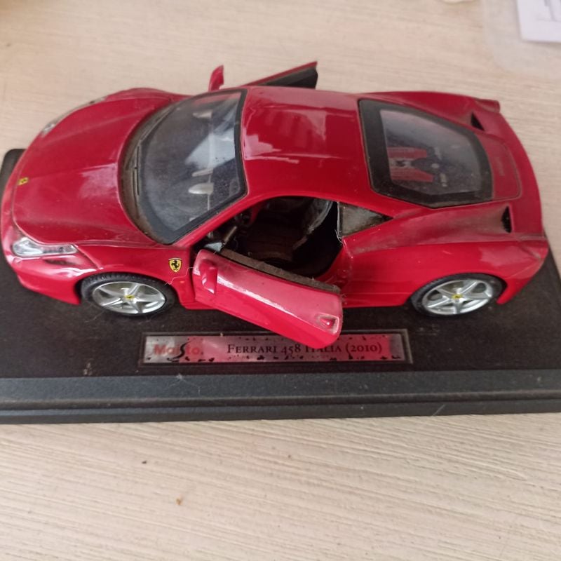 Ferrari 458 Itália (2010) Miniatura - Maisto - Usado | Maisto