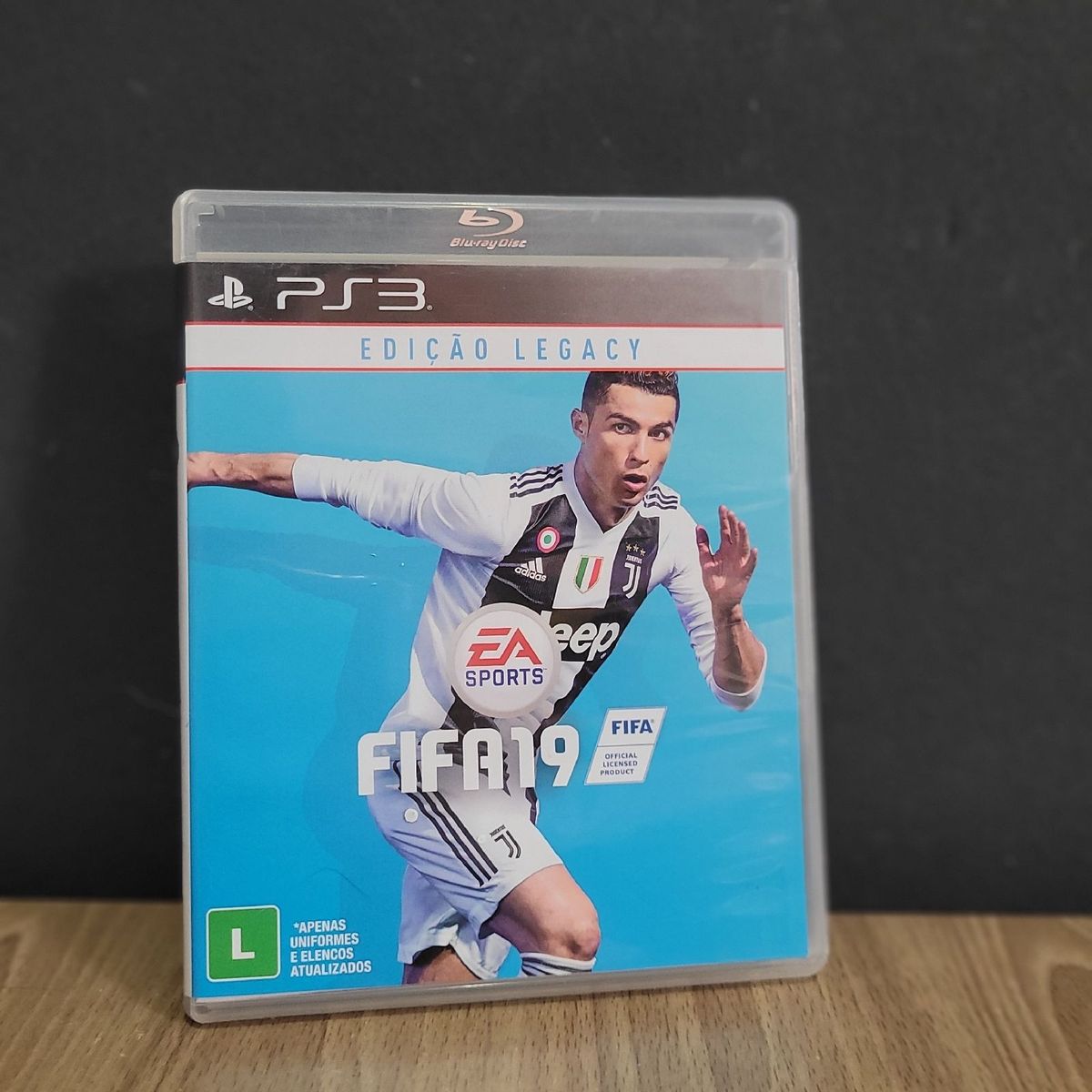 Jogo PS3 FIFA 19 Legacy Edition (Usado)