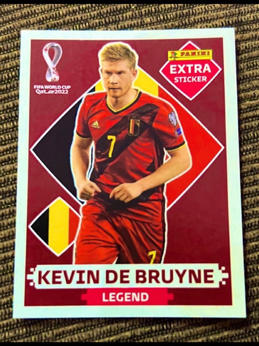 KEVIN DE BRUYNE (Bélgica) - KIT COM AS 4 FIGURINHAS EXTRA LEGENDS - OURO