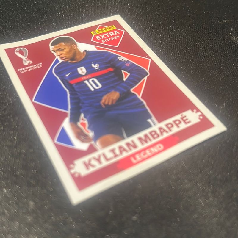 Figurinha Kylian Mbappé Legend Bordô, Livro Panini Nunca Usado 75939080