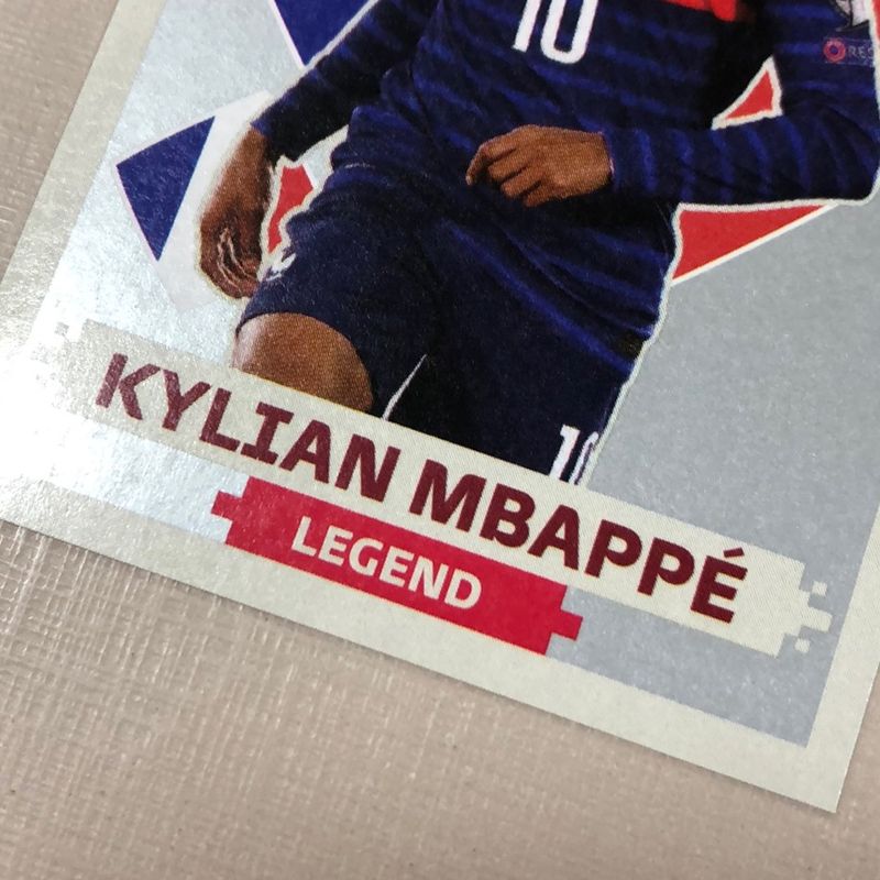 Vendo Figurinha da Copa do Mundo de 2022 Kylian Mbappè Legend Prata |  Produto Masculino Panini Nunca Usado 76147822 | enjoei