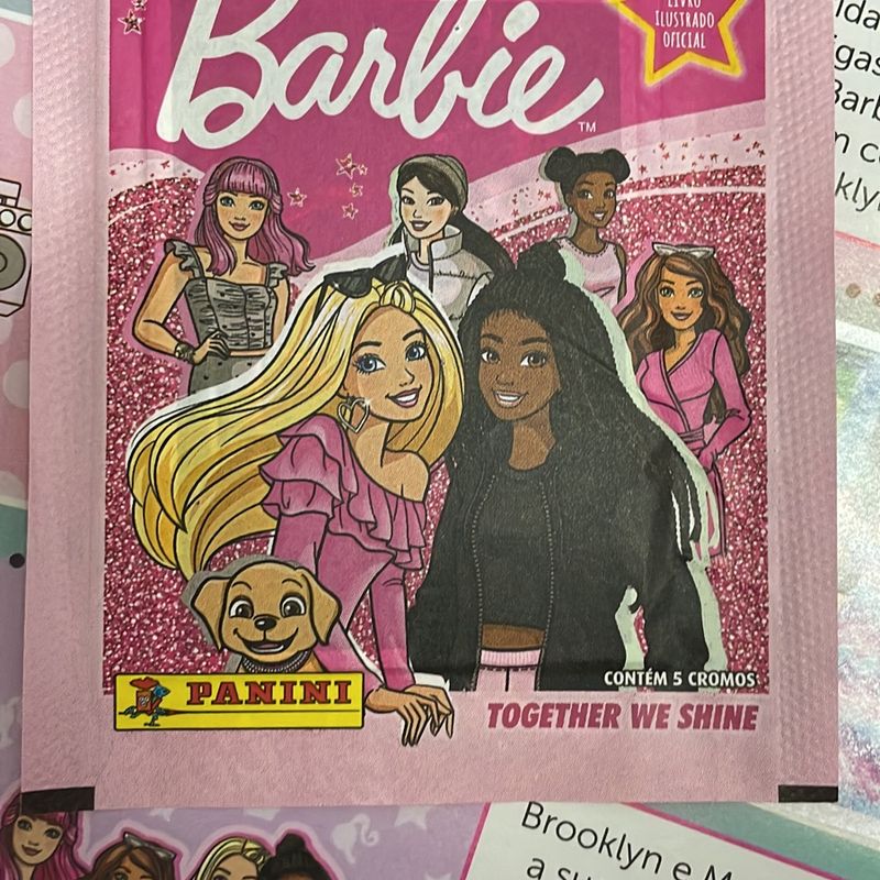 Álbum de Figurinhas Barbie com 10 Figurinhas
