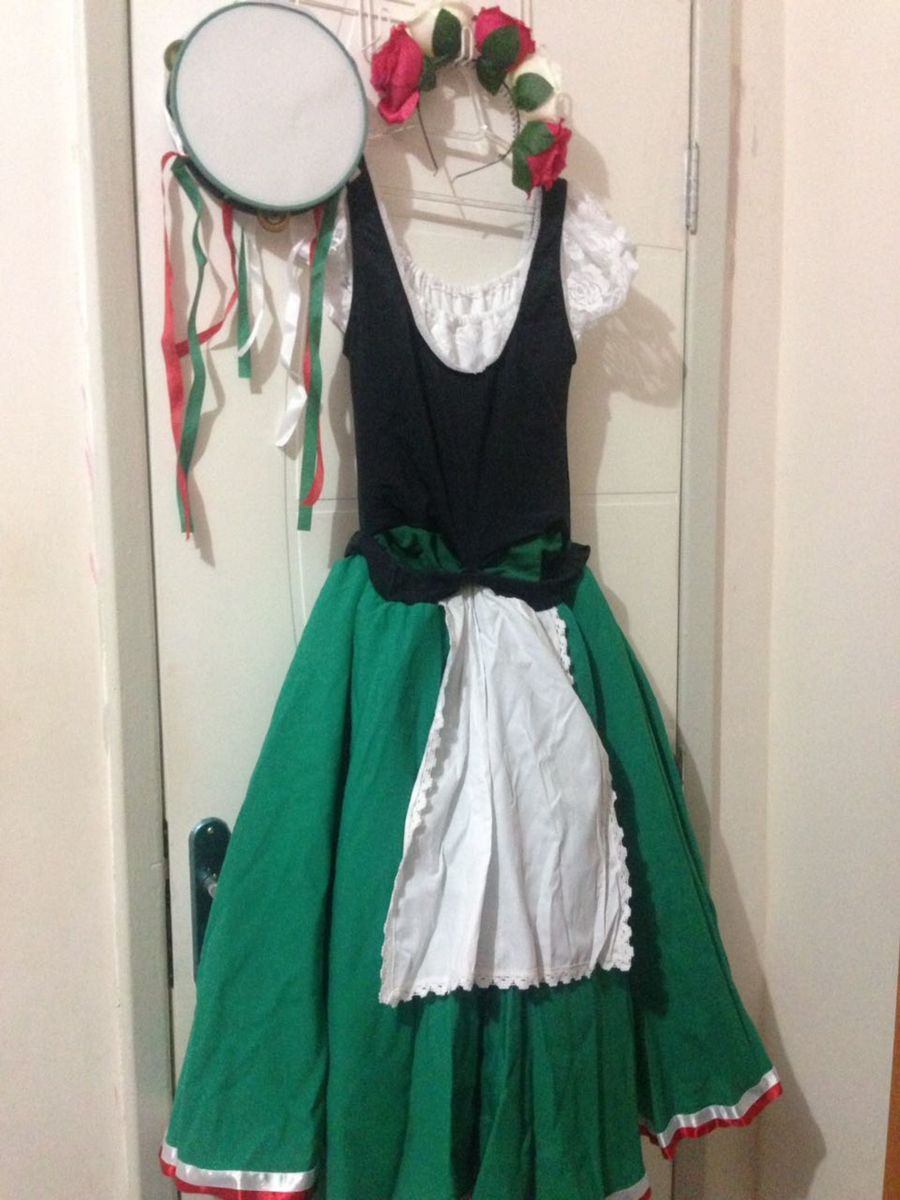 figurino italiano feminino