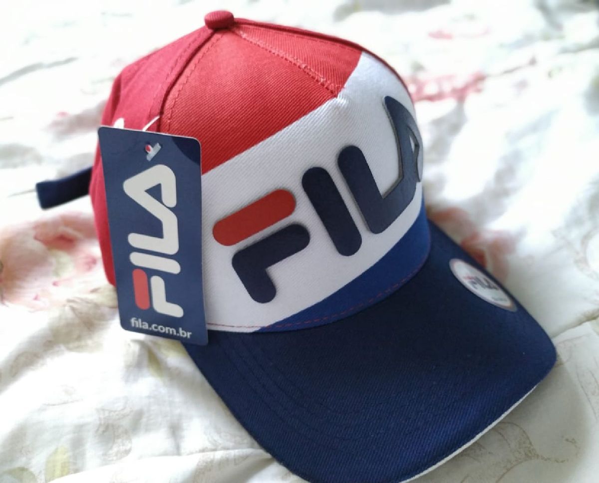bone fila vermelho