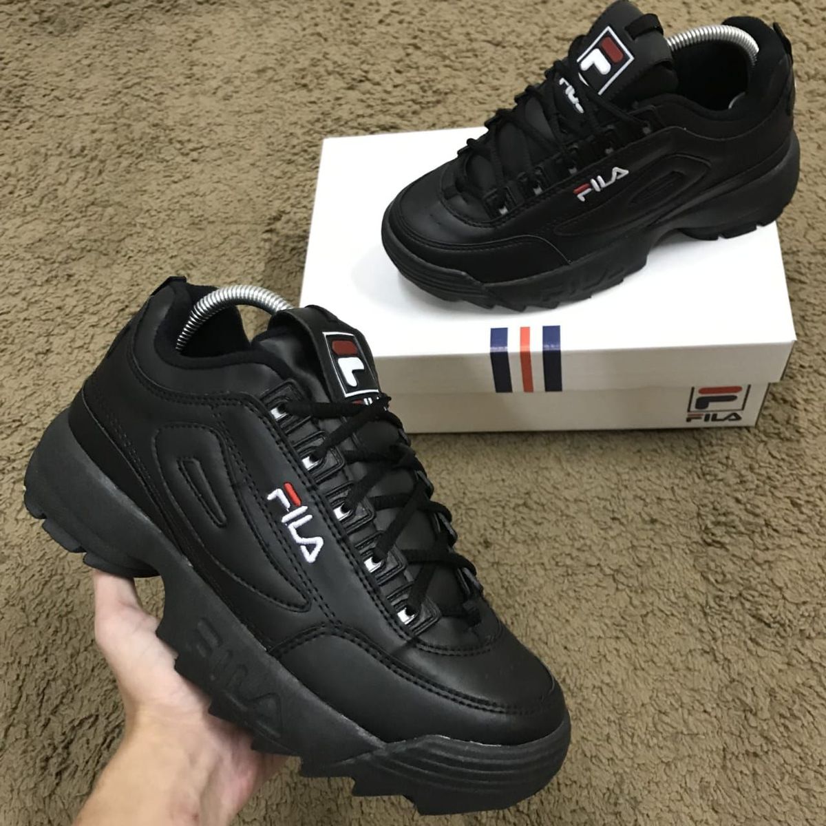 fila tênis preto