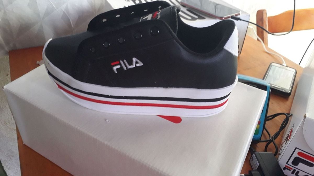 tenis fila branco alto