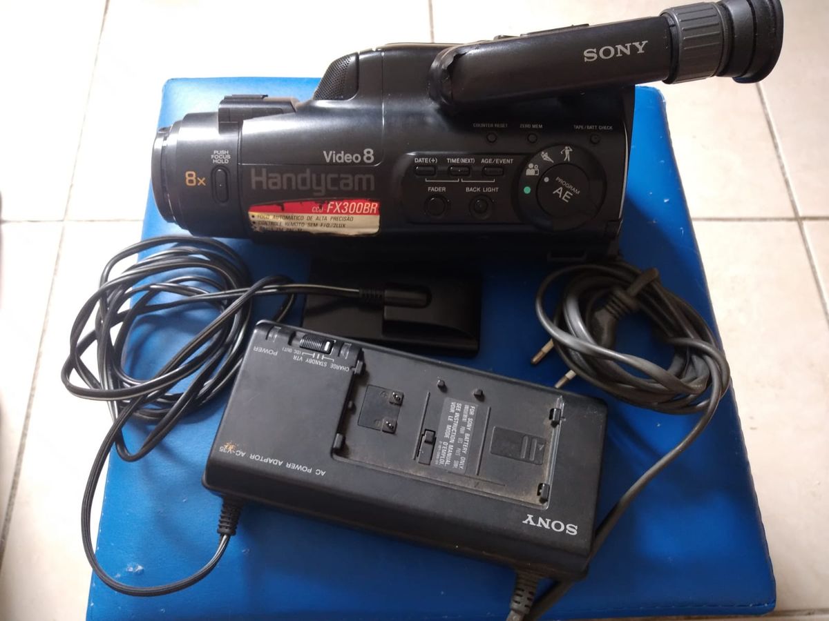 Filmadora Sony Handycam Video 8 Ccd Fx300br Leia a Descrição Produto Vintage e Retro Sony