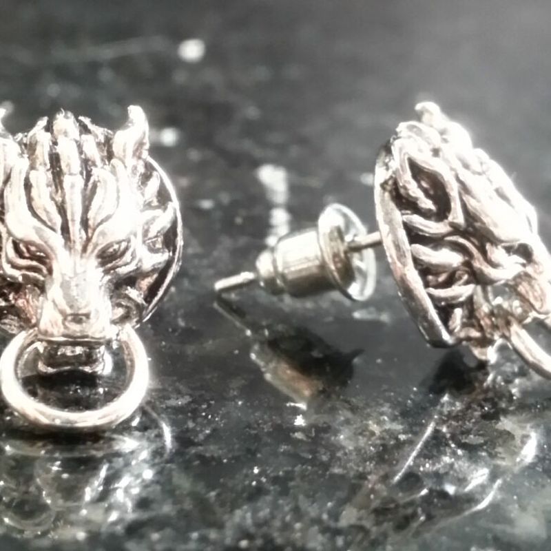 FINAL FANTASY VII CLOUDY WOLF イヤリング Final Fantasy Vii Brincos do Cloud Strife Cloudy Wolf | Lobo Ff7