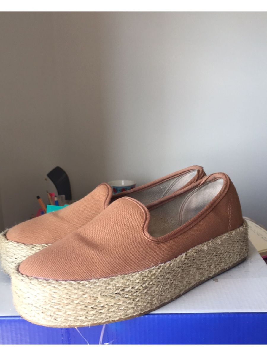 flat form caramelo - sapatos beira rio