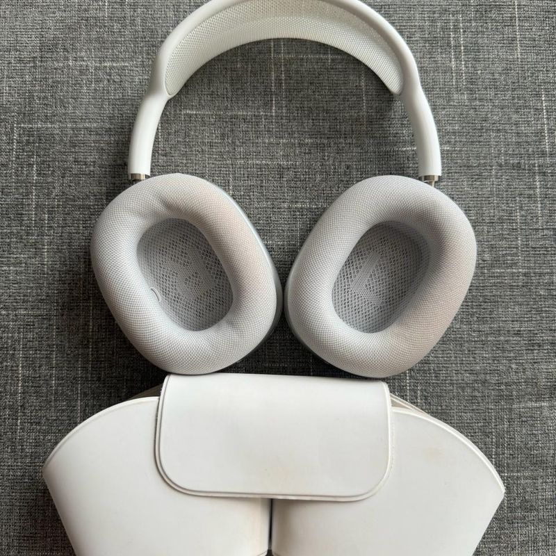 AirPodsMAX 白 AirPods Max｜C smart公式オンラインストア