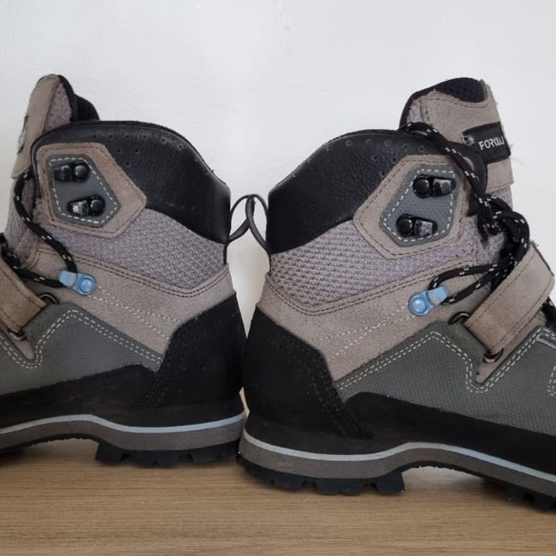 Botas forclaz trek discount 700