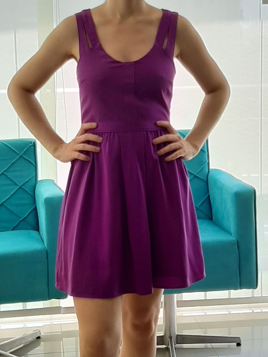 vestido curto forever 21