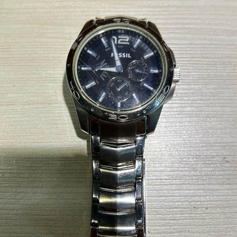 Fossil stainless steel 2024 caseback 10 atm