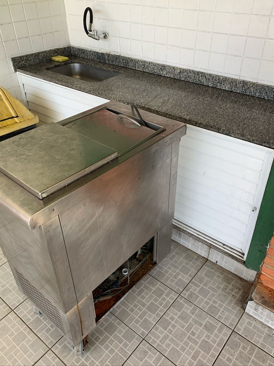 Freezer de Apoio Arko Inox | Item Info & Eletro Arkos Inox Usado ...