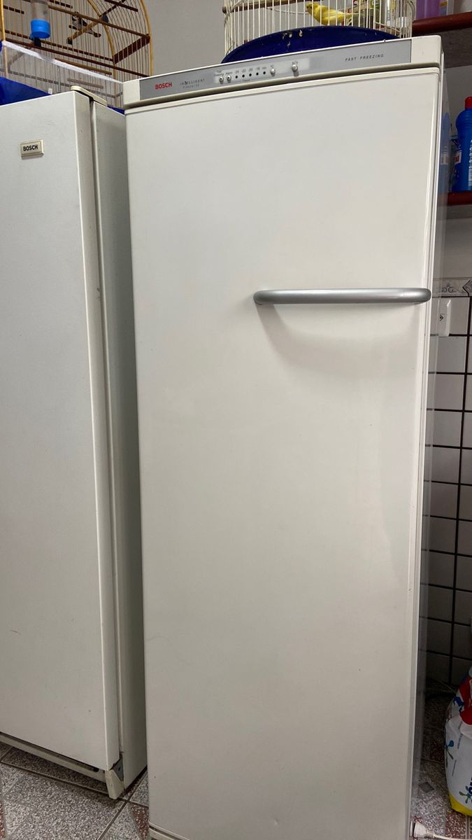 Bosch intelligent store freezer 32