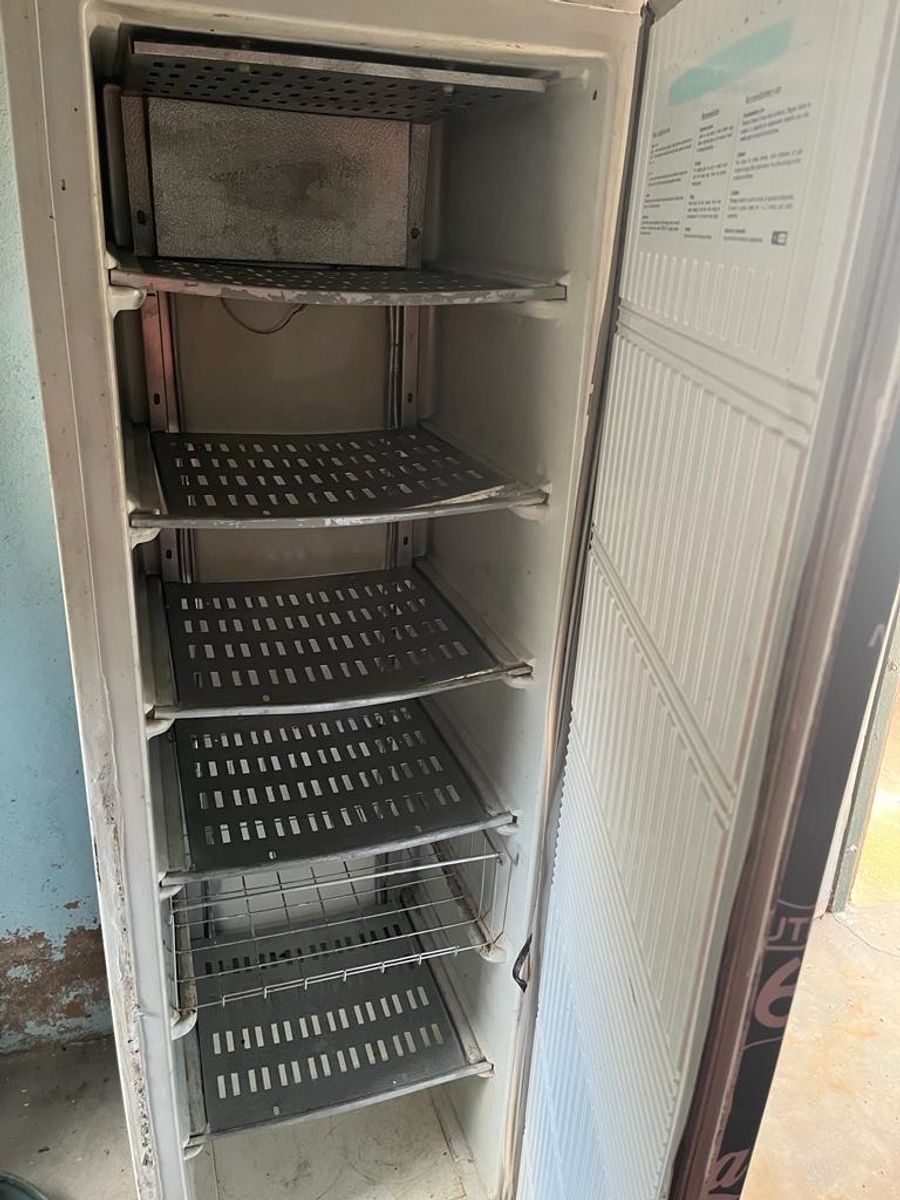 Freezer Vertical Eletrodoméstico Freezer Usado 86445151 enjoei