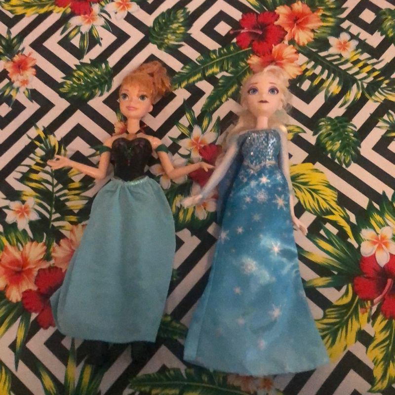 Frozen anna and hot sale elsa barbie dolls