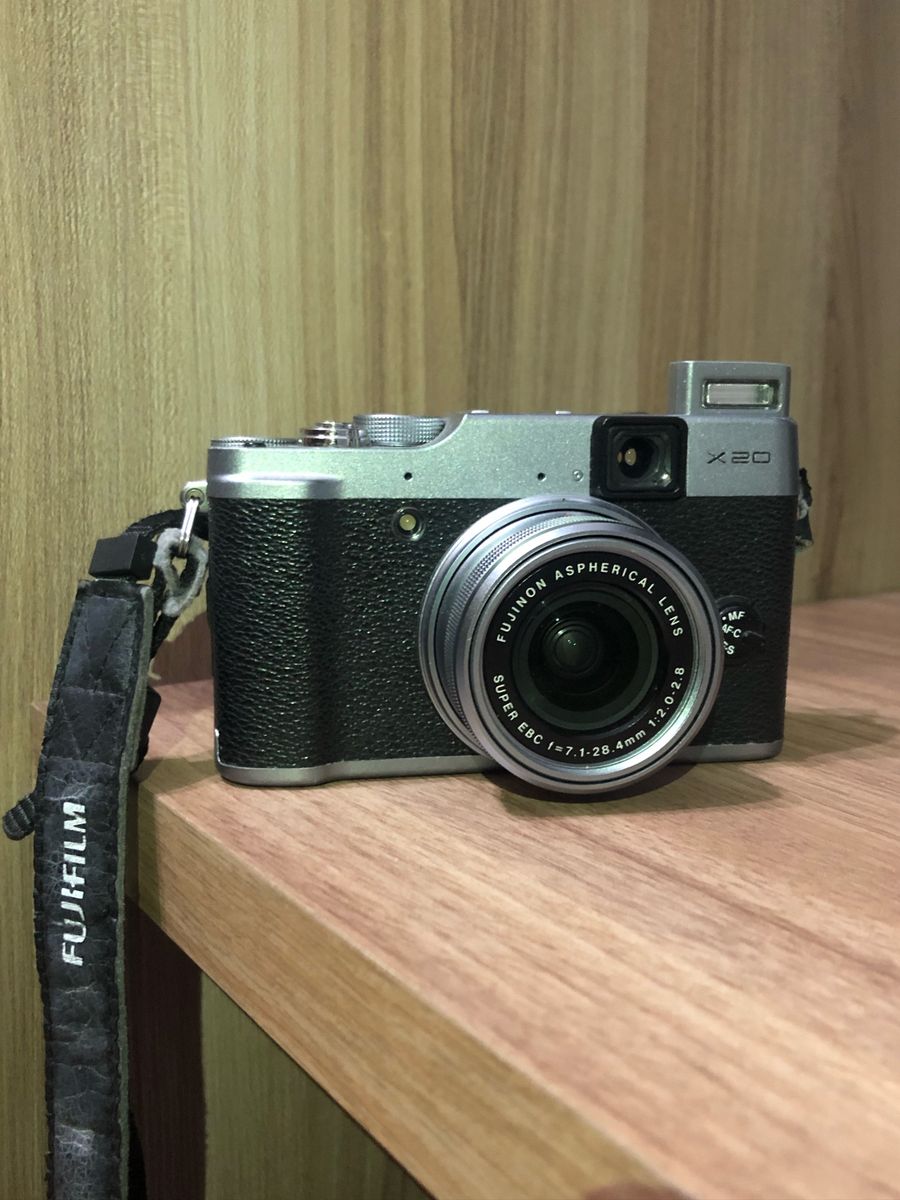Fujifilm FinePix X20 Fotocamera Digitale, Sensore CMOS, 12 Megapixel