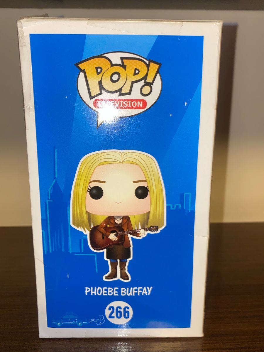 funko phoebe buffay