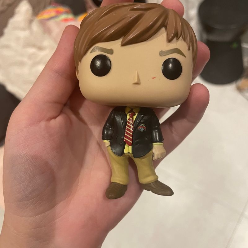 Funko gossip best sale girl chuck