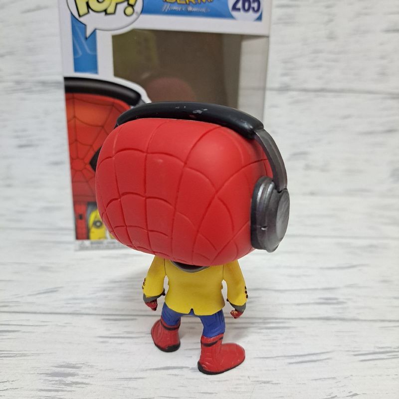 Funko pop best sale spiderman headphones