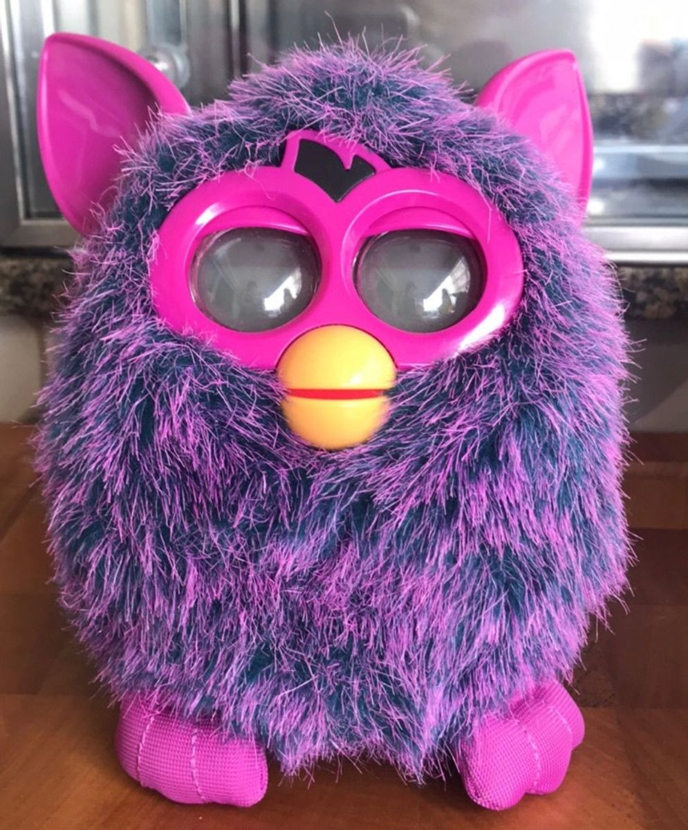 Furby Original Rosa e Roxo | Brinquedo Hasbro Usado 45622574 | enjoei