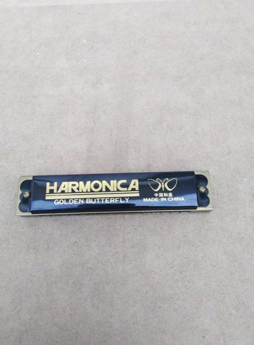 Golden deals butterfly harmonica