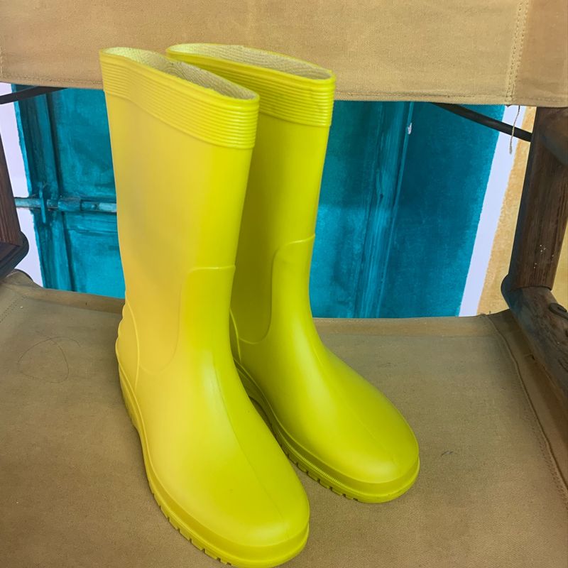 Galocha Amarela Cano Medio Bota Feminina Usado 77965381 enjoei