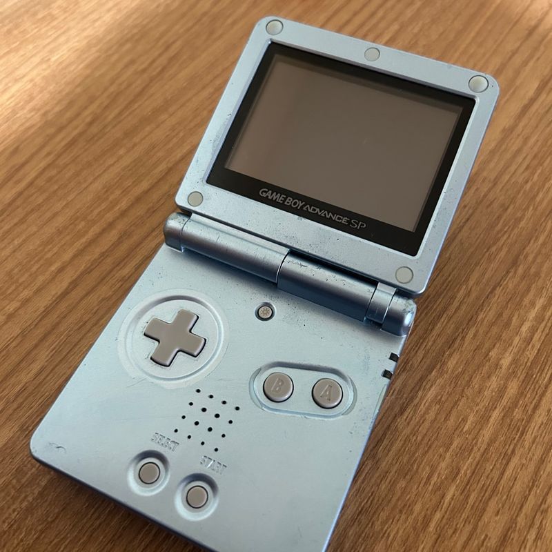 Emuladores oficiais do Game Boy e do Game Boy Advance, da Nintendo, são  vazados