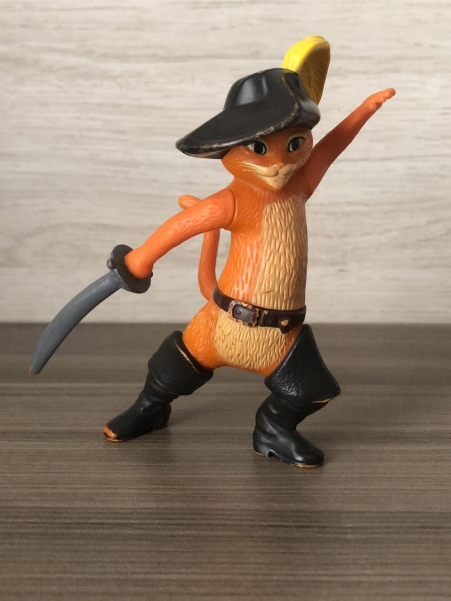 Gato de Botas | Brinquedo Usado 51905522 | enjoei