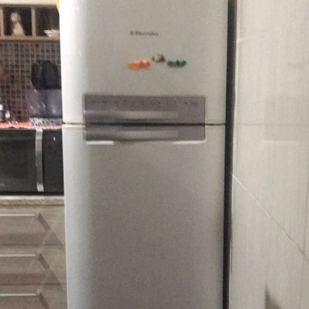 Geladeira com Defeito Eletrodoméstico Electrolux Usado 80347418 enjoei