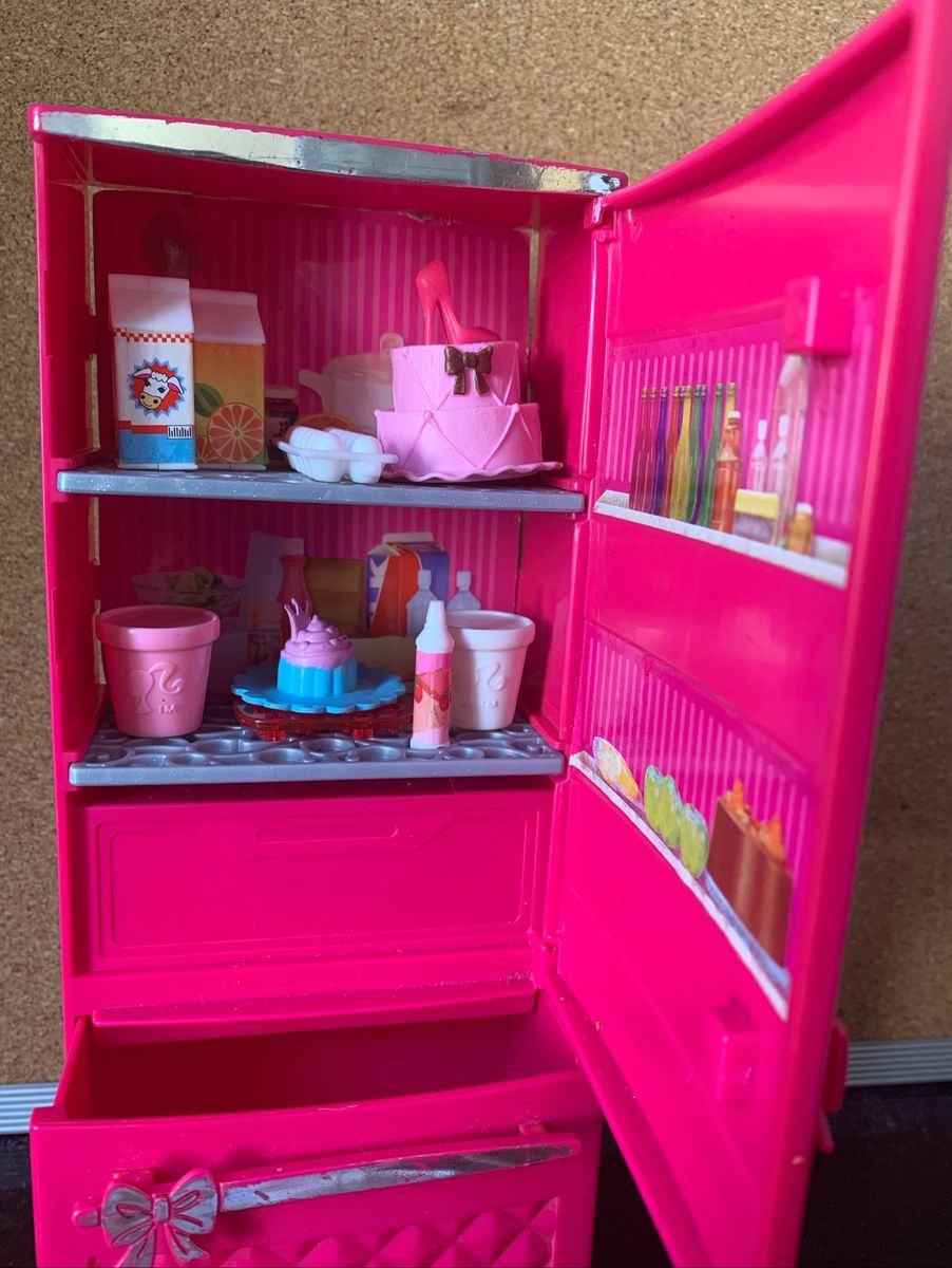 Geladeira da Barbie | Brinquedo Barbie Usado 53443574 | enjoei