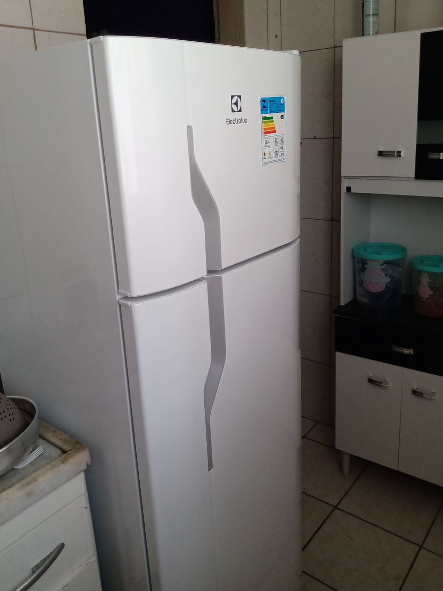 Geladeira (electrolux) 2 Portas | Eletrodoméstico Electrolux Usado ...