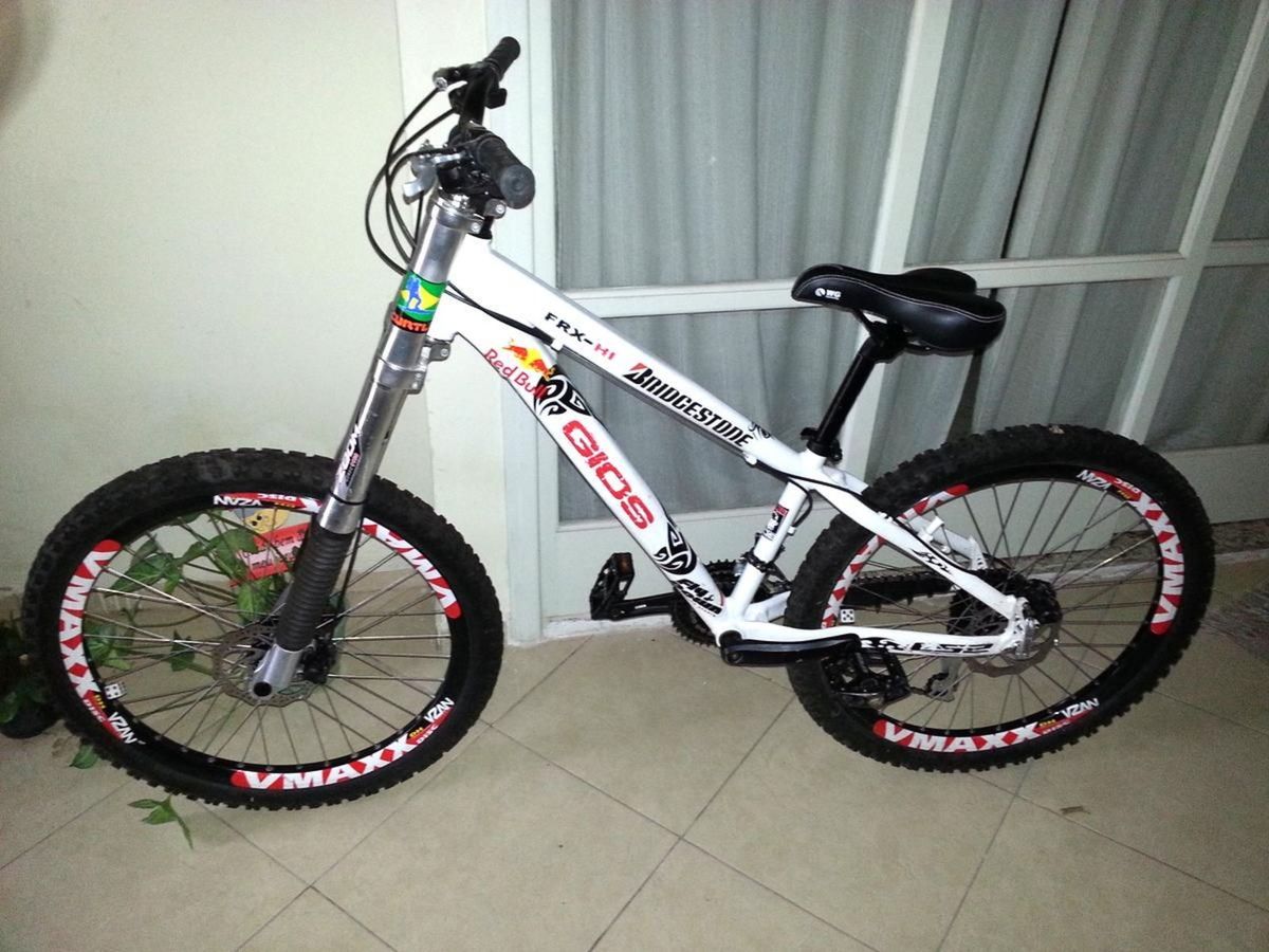 Bike gios hot sale downhill