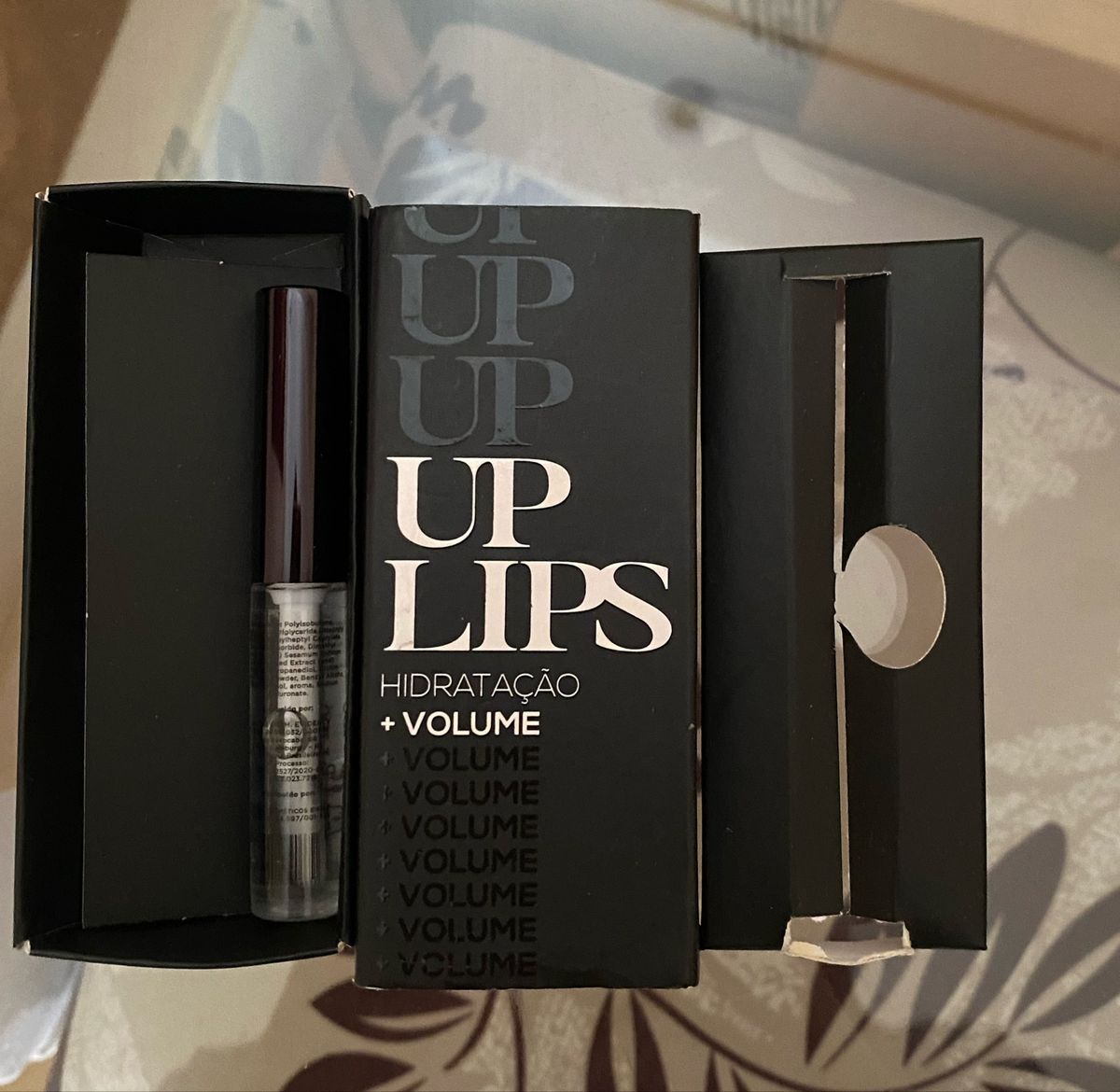 Gloss Labial com Hialurônico | Cosmético Feminino Up Lips Nunca Usado ...