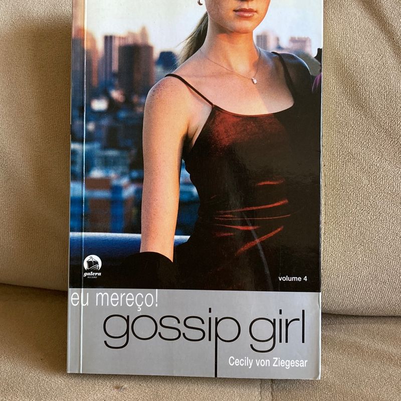 Livro Volume 1 Gossip Girl | Livro Gossip Girl Usado 84540449 | enjoei