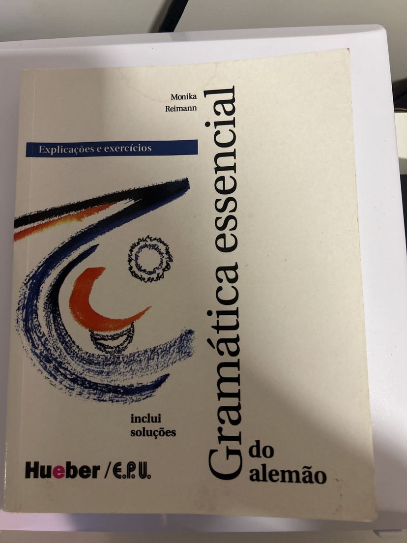 Gramática Essencial do Alemão Monika Reimann | Livro Hueber Usado ...