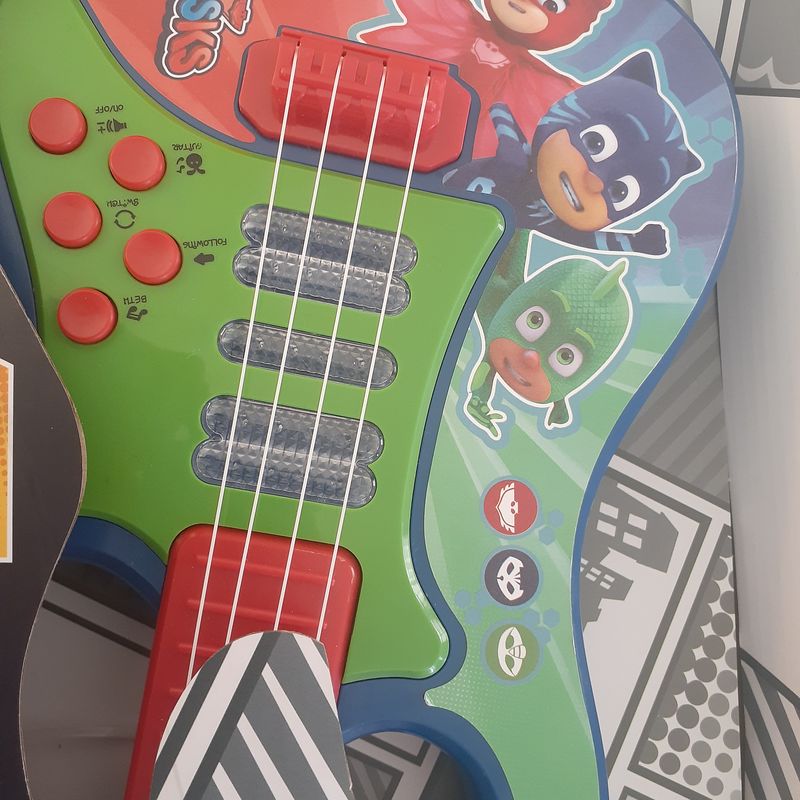 Guitarra Infantil PJ Masks - Bumerang Brinquedos