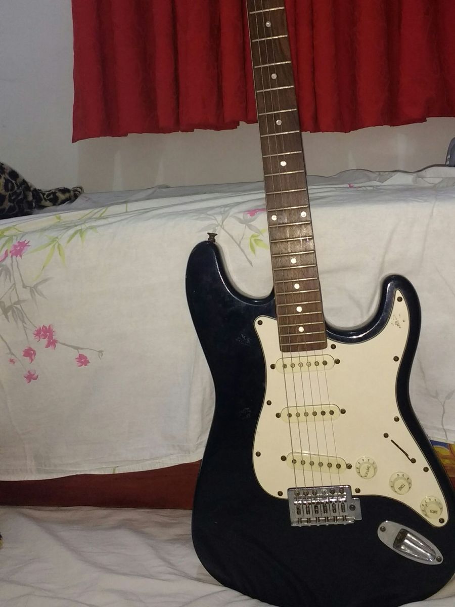 Guitarra Item de Música Shelter Usa Usado 19400138 enjoei