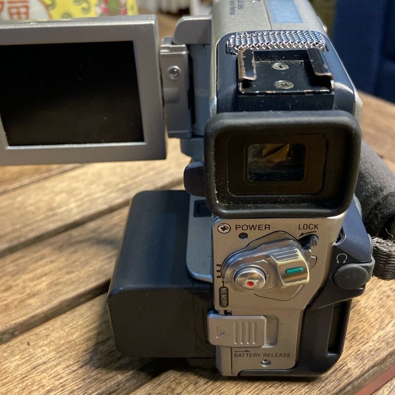 SONY Handycam 120倍ズーム Handycam Sony Super Steady Shot 120 X Digital Zoom Dcr-Pc 5 Ntsc