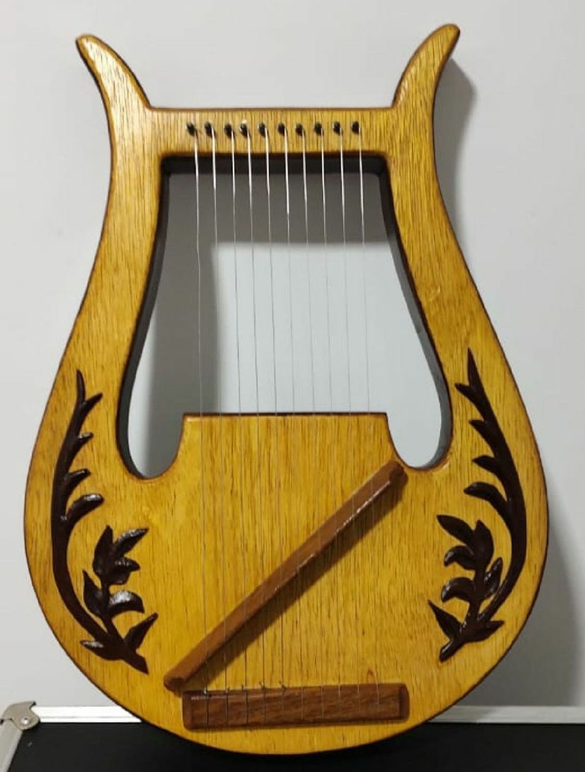 Harpa Lira de Davi | Item de Música Artesanal Usado 76484949 | enjoei