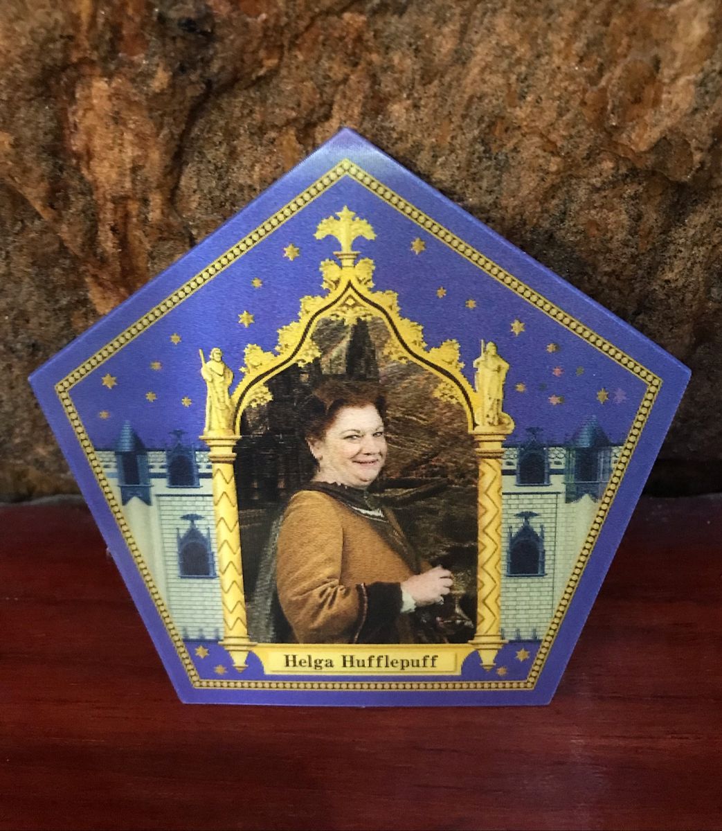 Harry Potter Card Helga Hufflepuff Original Filme E Série The Wizarding World Of Harry Potter 4647